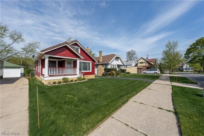 Photo - 1474 Middleton Rd