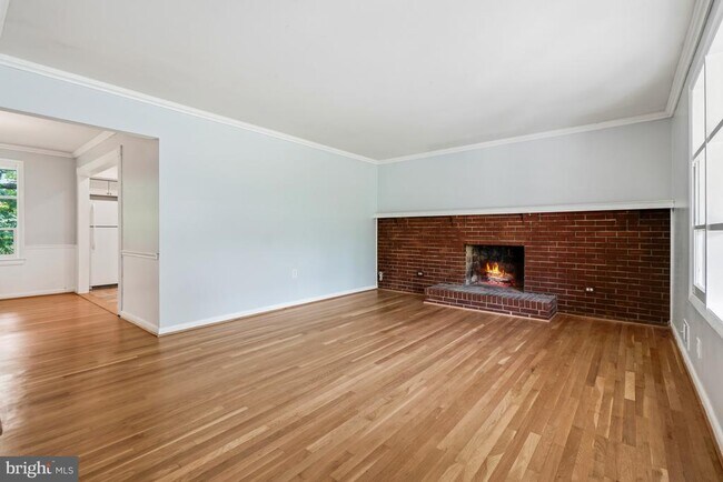 Photo - 9017 St Andrews Pl
