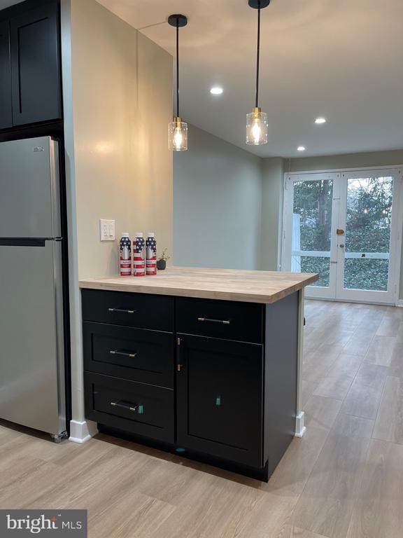 Photo - 620 3rd St SW