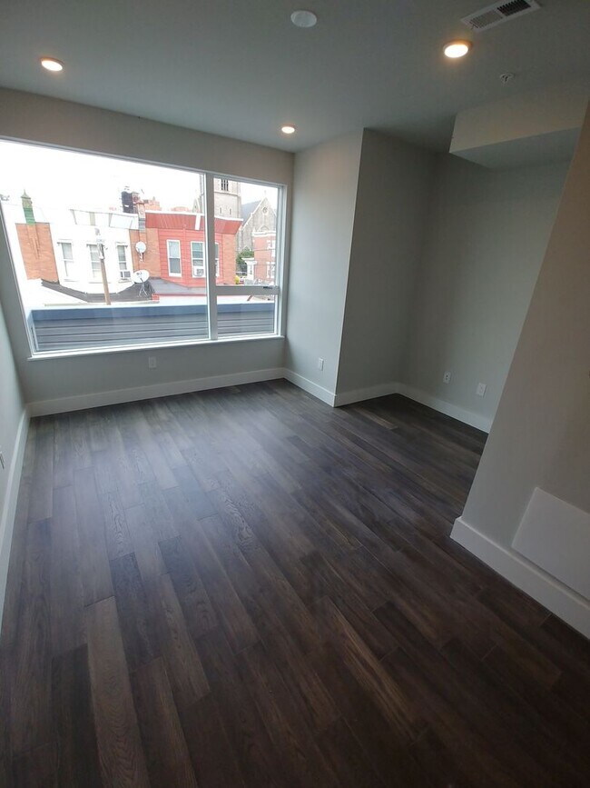 Photo - 5402 Webster St Unit 1st floor