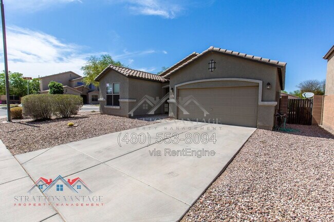 42322 W Lunar St