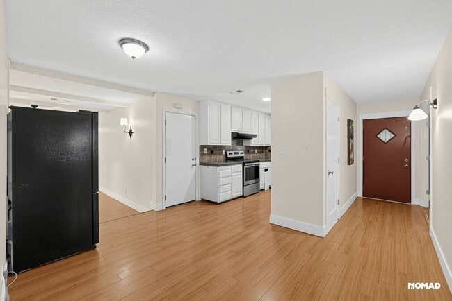 3059 Rosemont Dr