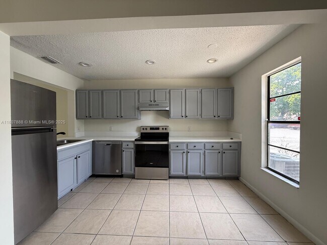Photo - 5154 Breckenridge Pl Unit 42