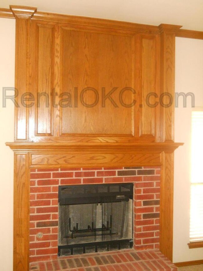Photo - 3 Bed 2 Bath + Office in Moore School dist...