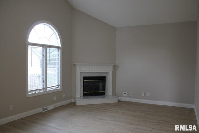 Photo - 2807 Cronin Dr