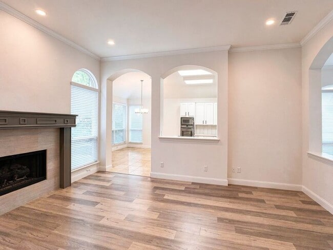 Photo - 3867 Ridgelake Ct