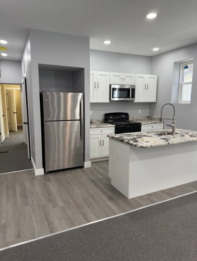 Photo - 6040 Kingsessing Ave