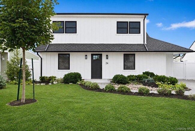 Photo - 24 Crag Ln