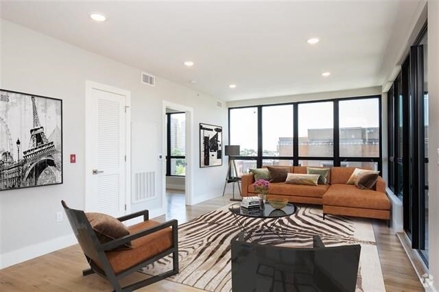 Building Photo - 198 Academy St Rental