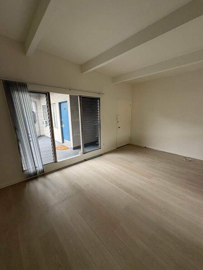 Photo - 10767 Rose Ave Unit #30