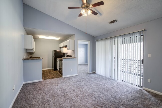 Photo - Bradford Pointe