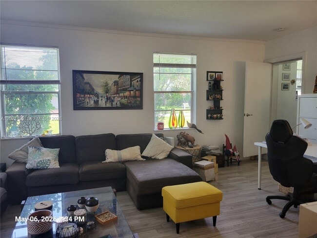 Photo - 13220 SW 99th Pl