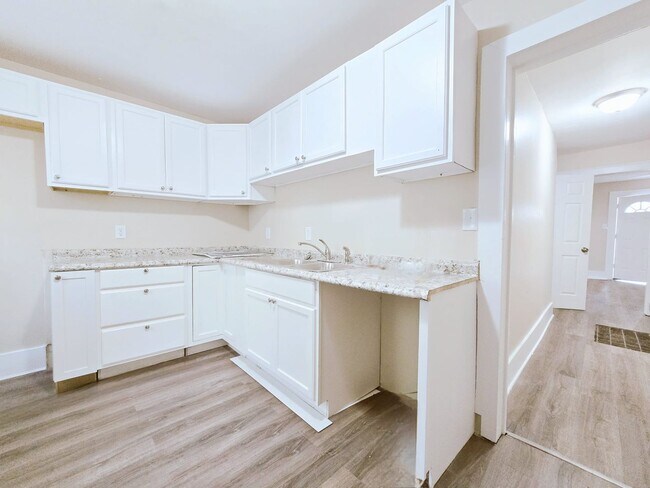 Photo - 1920/1922 Marine Unit 1920