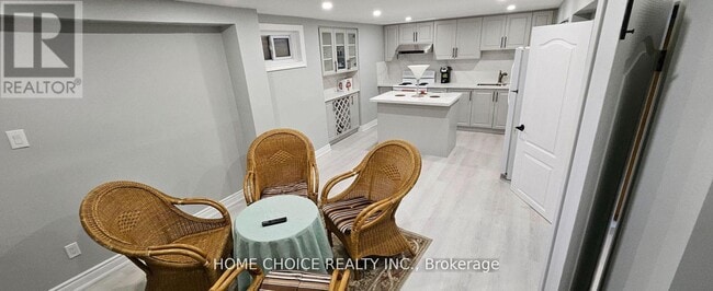 Photo - 18 Stone Mason Dr