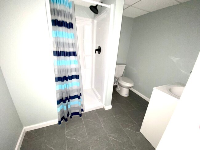 Photo - 1 Burlington Rd