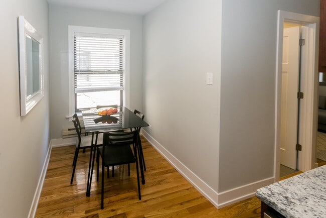 Photo - 2905 N Mildred Ave Unit 6H