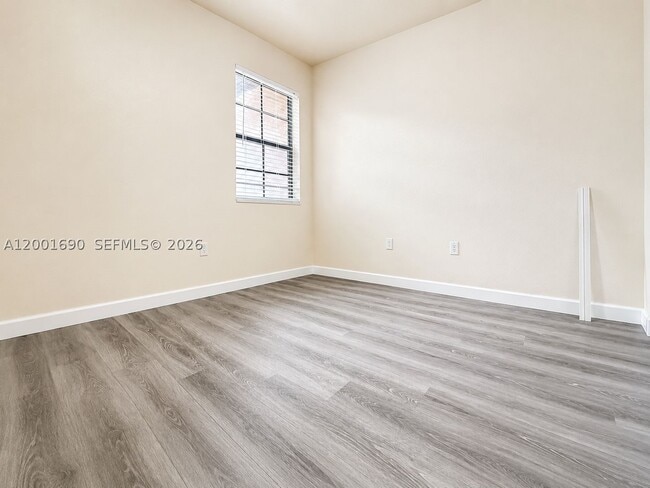 Photo - 8913 W 35th Way