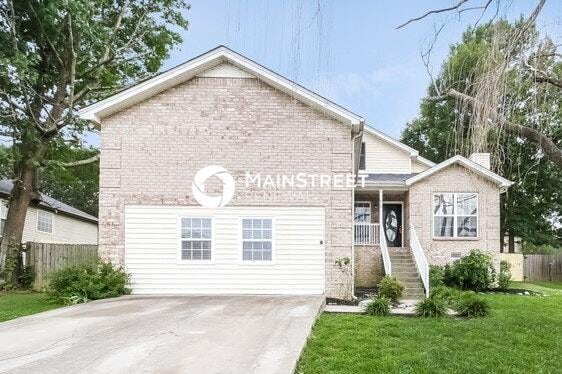 Building Photo - 3 Bedroom Pet-Friendly Home in La Vergne, TN with Main Street Renewal