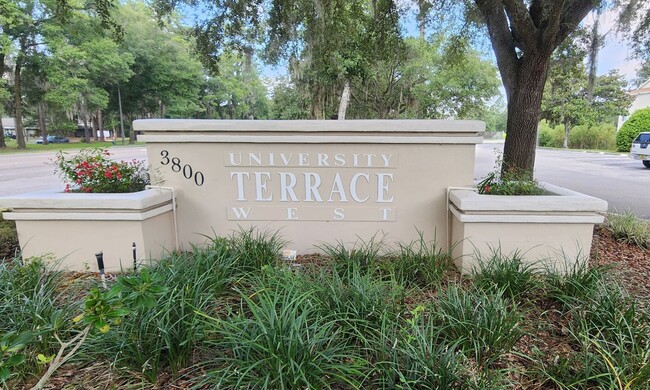 Furnished 4/4 University Terrace - Furnished 4/4 University Terrace Casa