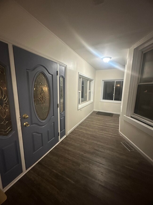 Photo - 192 Fairview Ave