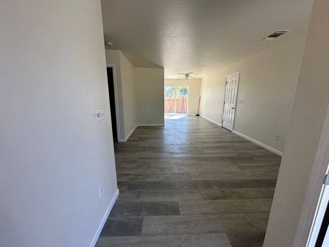 Photo - 61859 Desert Air Rd Unit A