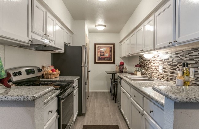 Photo - Diamond Hill at Westheimer