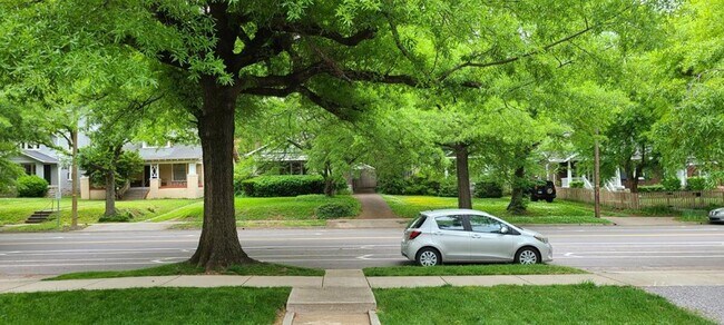 Photo - 1921 18th Ave S