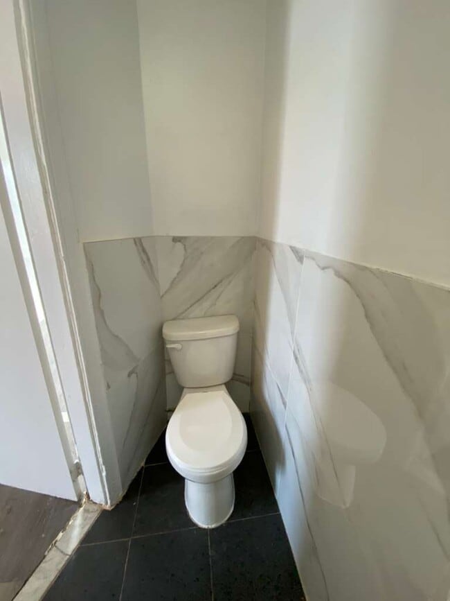 Photo - 80 Linden St Unit #1