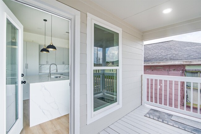 Photo - 4025 Avenue M