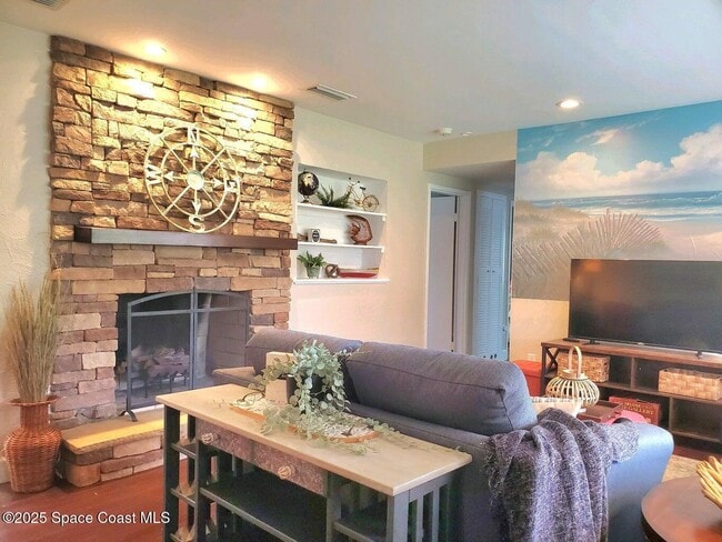 Photo - 216 Broadview Dr