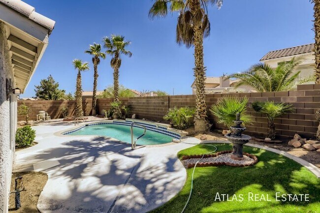 Photo - 712 Canyon Country Cir House