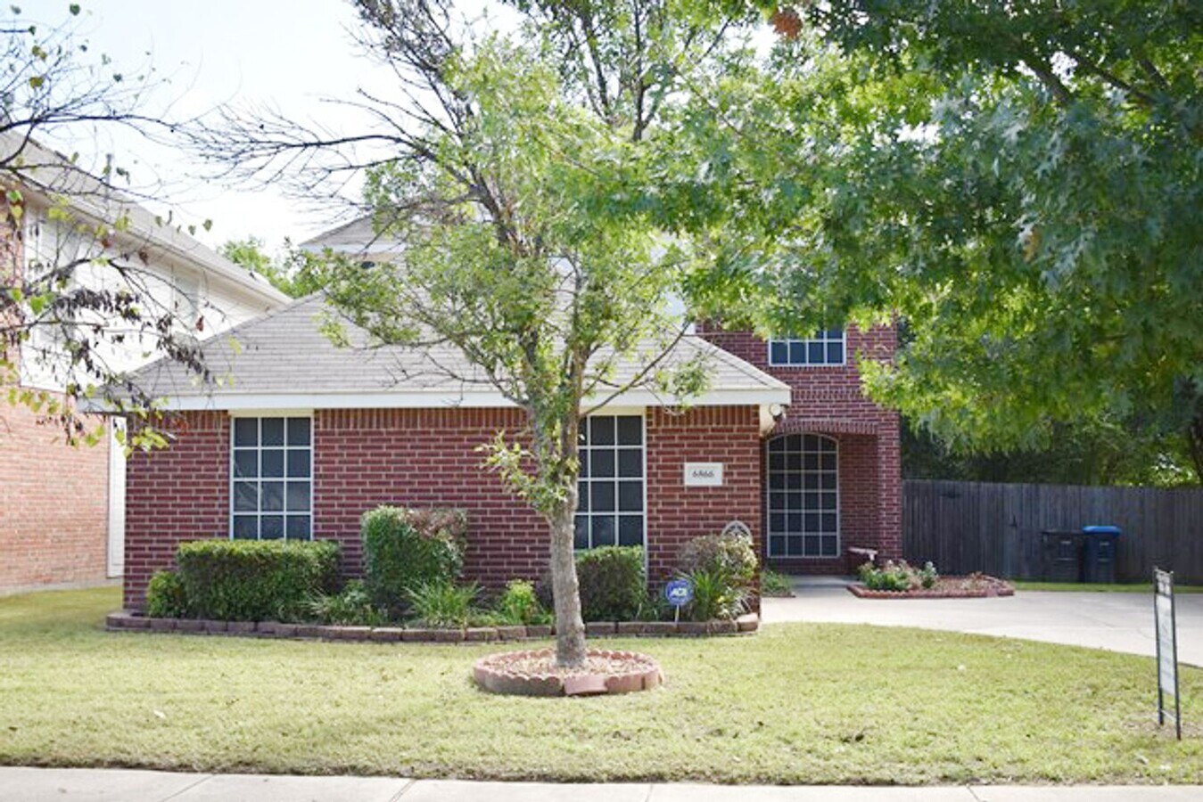 Photo - 6866 Amberdale Dr