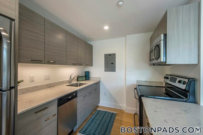 Building Photo - 40 Malvern St Unit 405 Rental