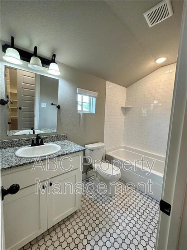 Photo - 3819 W Maclura Way