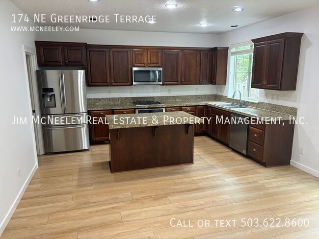 Photo - 174 NE Greenridge Terrace