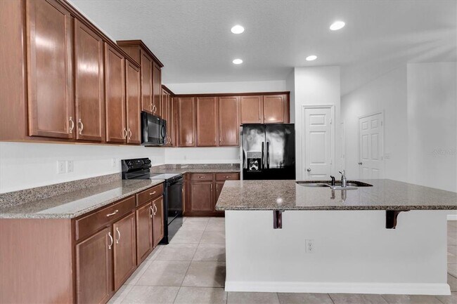 Photo - 4057 71st Terrace N
