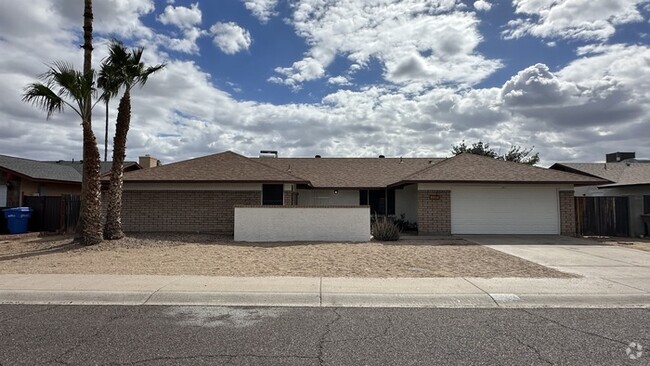 Building Photo - North Phoenix Block 4 bedroom Rental