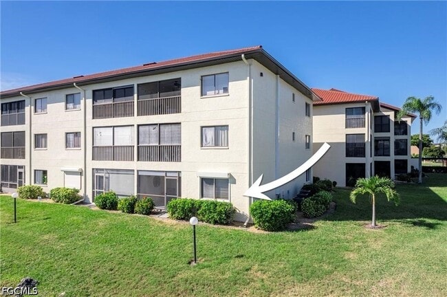 Photo - 11170 Caravel Cir Unit 104