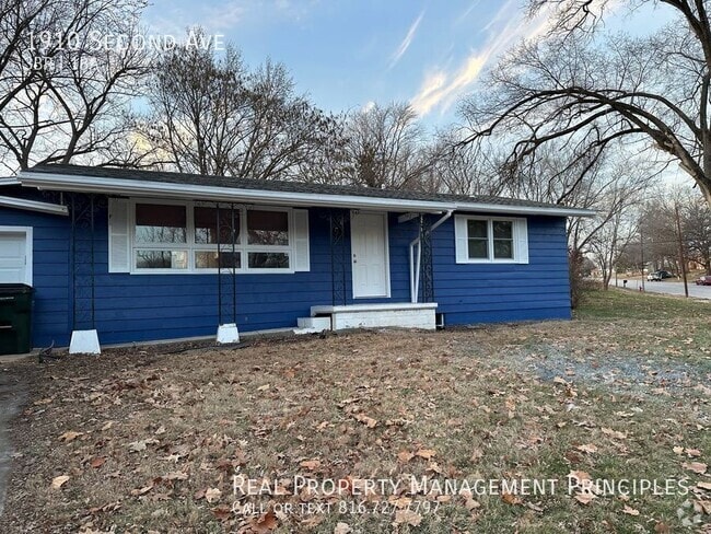 Building Photo - 1910 Second Ave- Rental