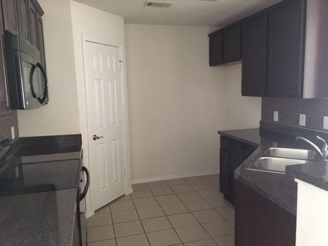 Photo - 6420 Valleybrooke Ct
