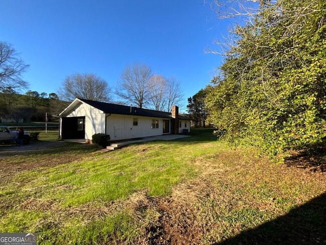 Photo - 5569 Fosters Mill Rd