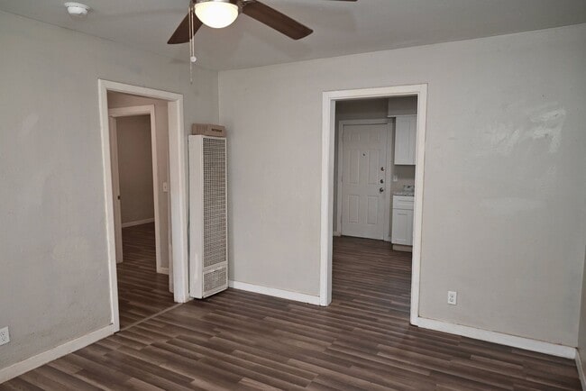 Photo - 600 E 1st St Unidad B