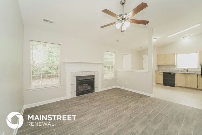 Photo - 340 Graham Meadow Dr