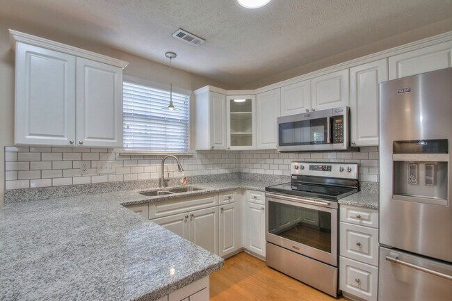 Photo - 3001 Hamilton Church Rd Unit 450 - -