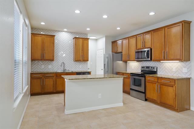 Photo - 6407 Capulet Pl