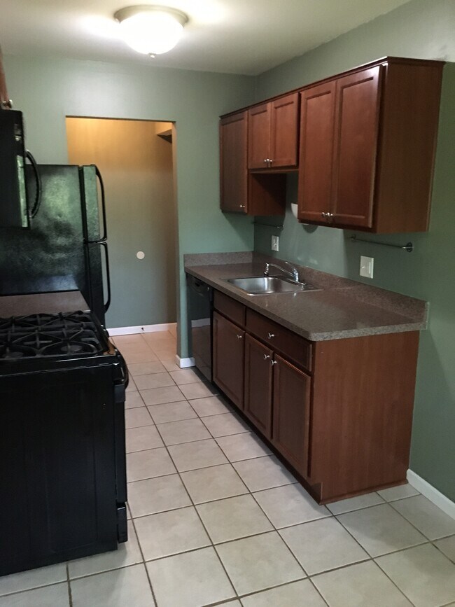 Photo - 45260 Keding St Unidad #303