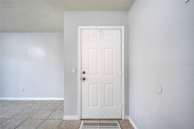 9942 Turf Way