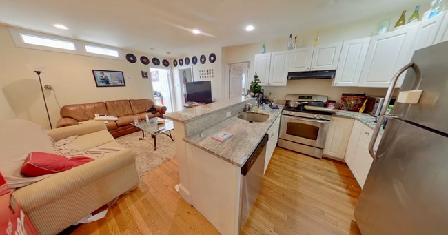 Photo - 62 Egmont St