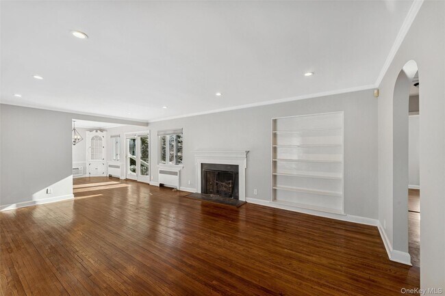 Photo - 232 Round Hill Rd