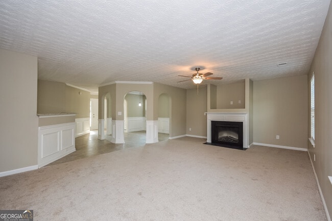 Photo - 7641 Garnet Dr